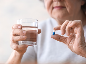 Read more about the article Managing Medications at Home: Tips for Caregivers